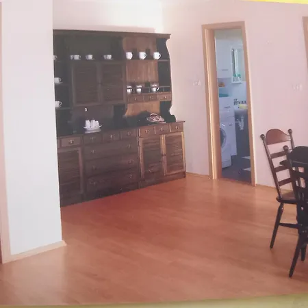 Apartamento Peny Apartaman Comodo E Spazioso Per Le Famiglie